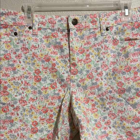 Ralph Lauren Floral Denim Mid Rise Women's Shorts - Picture 2 of 5